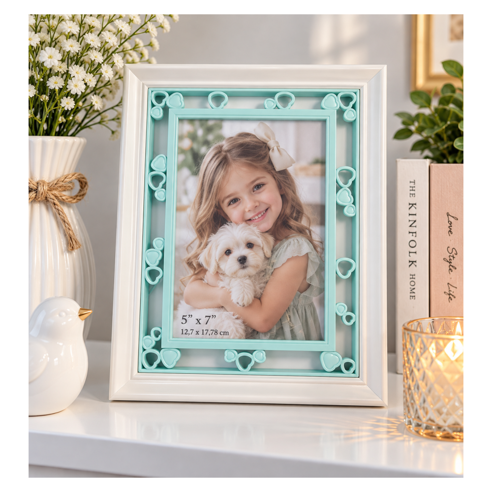Dekorativni ram za slike  – beli sa mint zelenim detaljima i srcima, 13 × 18 cm